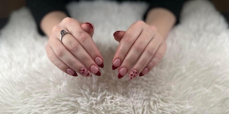 Beautiful nail art design example 4