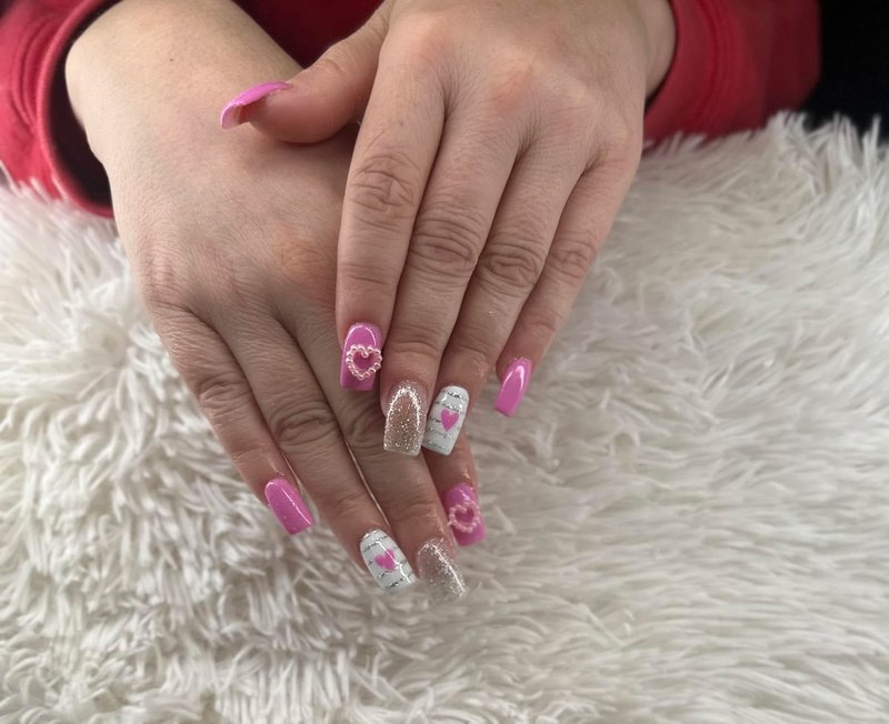 Beautiful nail art design example 5